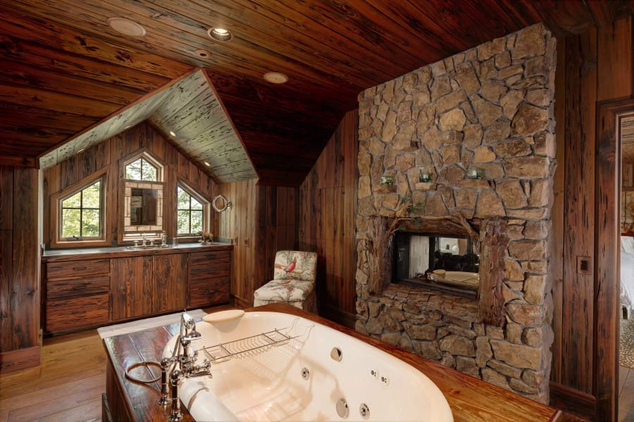 Valhalla Lodge | Northern Michigan | Luxury Real Estate