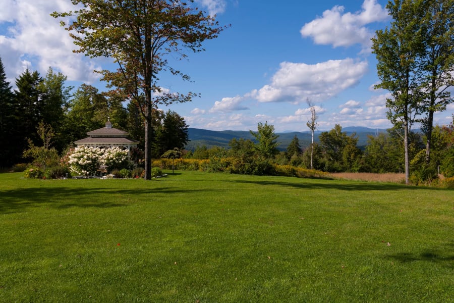 Wind Horse Farm | 251 Kearsearge Mountain Road | Luxury Real Estate