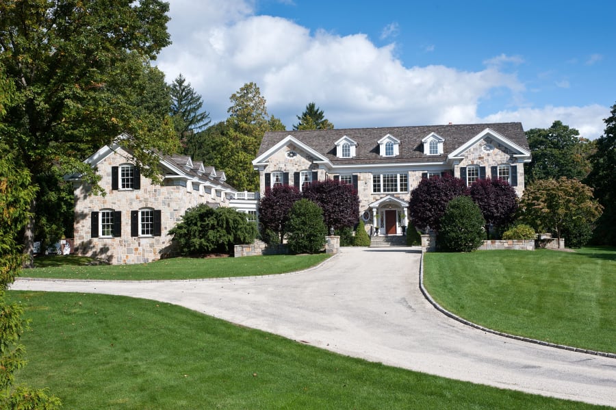 822 North Street | Greenwich, Connecticut | Luxury Real Estate