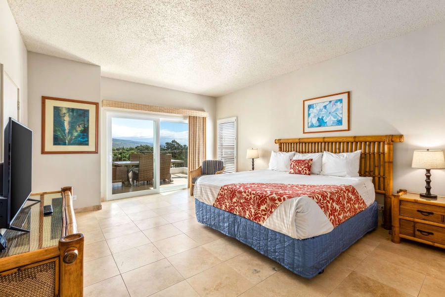 75-6040 ‌Alii ‌Drive ‌#706 | ‌Kailua ‌Kona, ‌HI | Luxury Real Estate