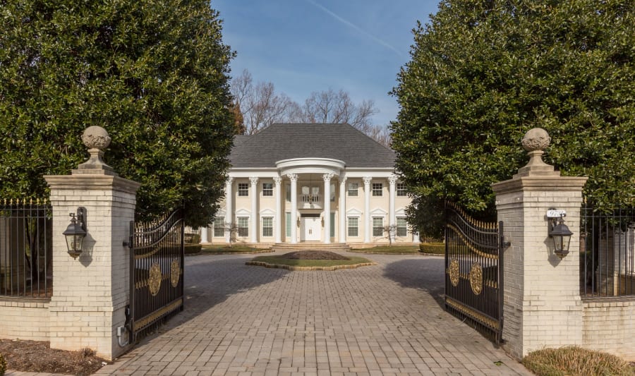 9731 Sorrel Avenue | Potomac, MD | Luxury Real Estate