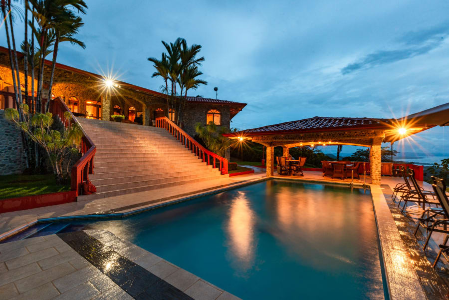 The Bella Rosa | Ojochal, Costa Rica | Luxury Real Estate