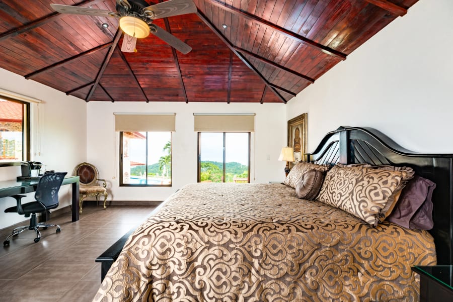 The Bella Rosa | Ojochal, Costa Rica | Luxury Real Estate