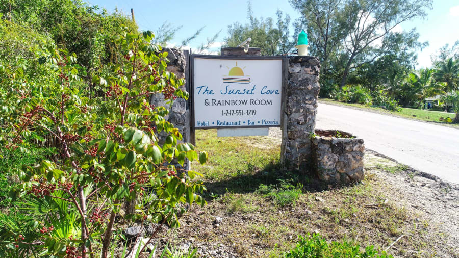 The Sunset Cove and Rainbow Room | Eleuthera, Bahamas | Luxury Real Estate