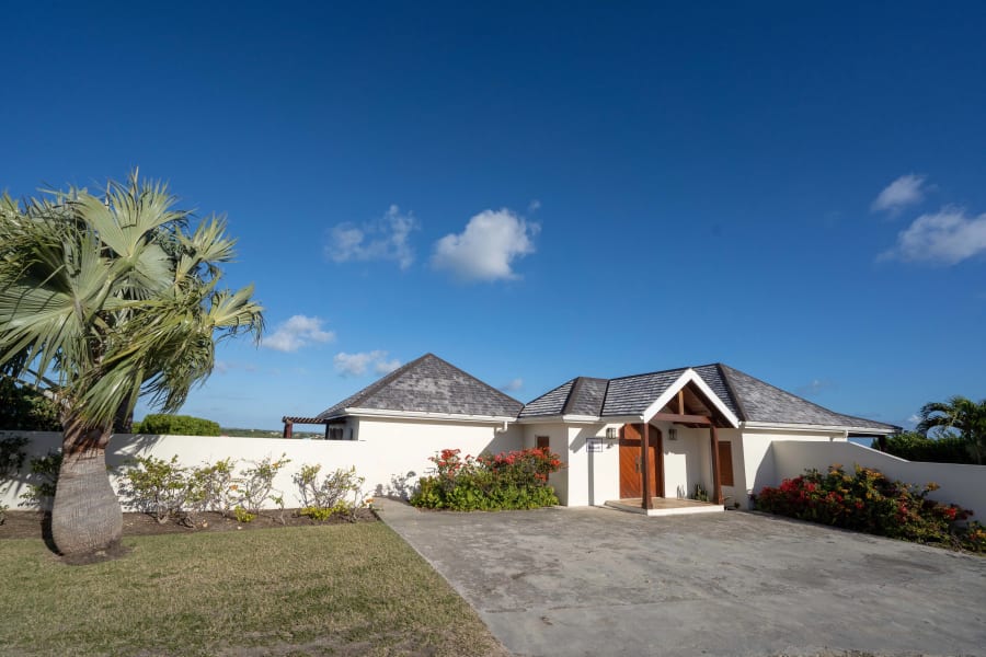 Villa Nonsuch | Nonsuch Bay, Antigua | Luxury Real Estate