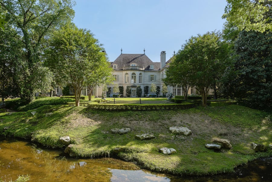 Walnut Place | Dallas, Texas | Luxury Real Estate