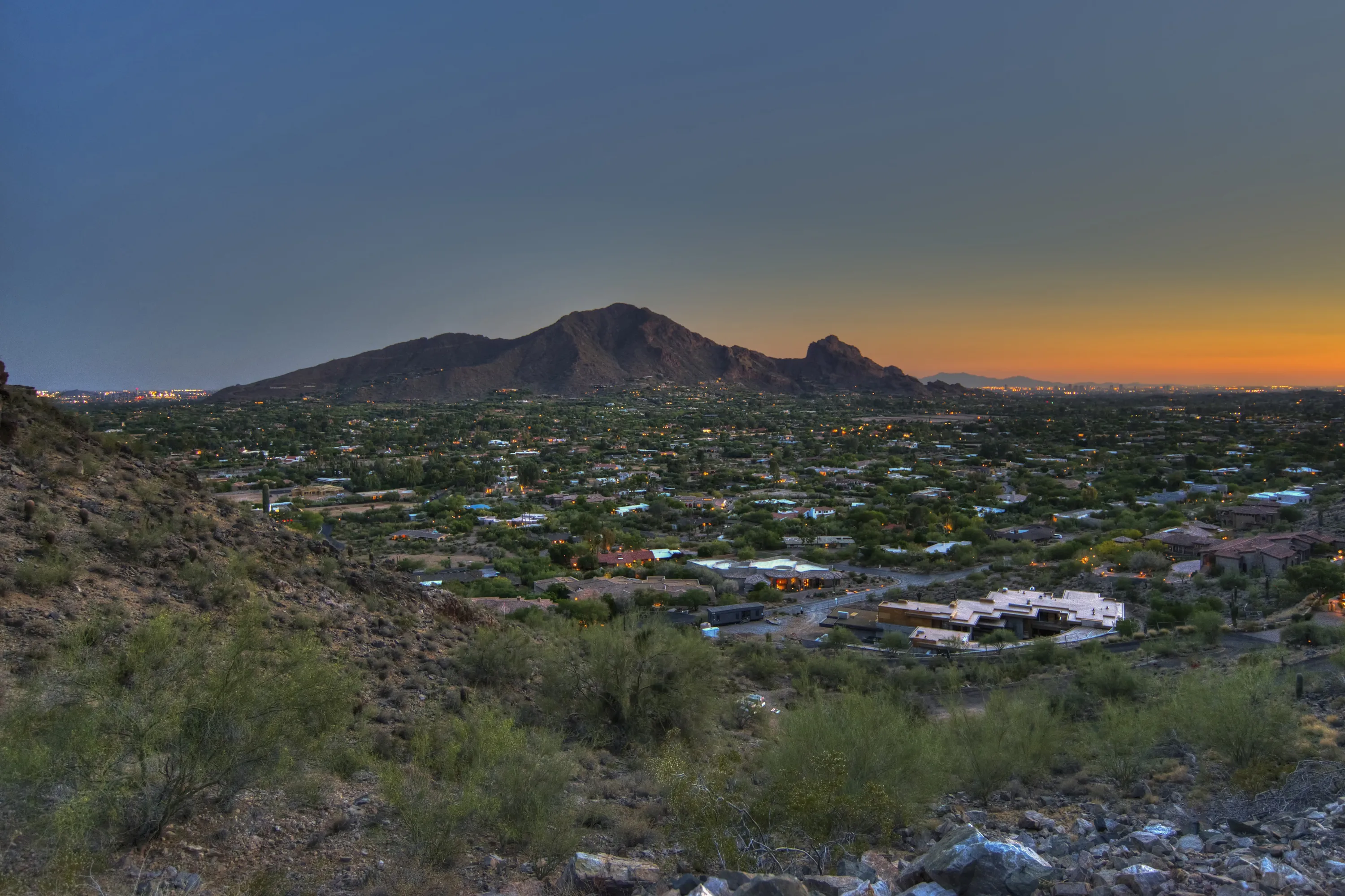 7045 N Invergordon RD W | Paradise Valley, AZ | Luxury Real Estate