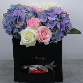 Vivid Love Flower Box