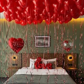 Room Decor with Balloons