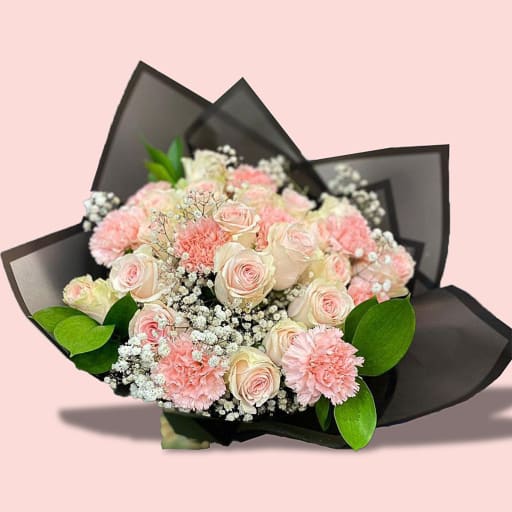Adorable Roses Bouquet