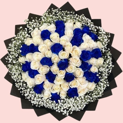 Royal White Blue Blooms