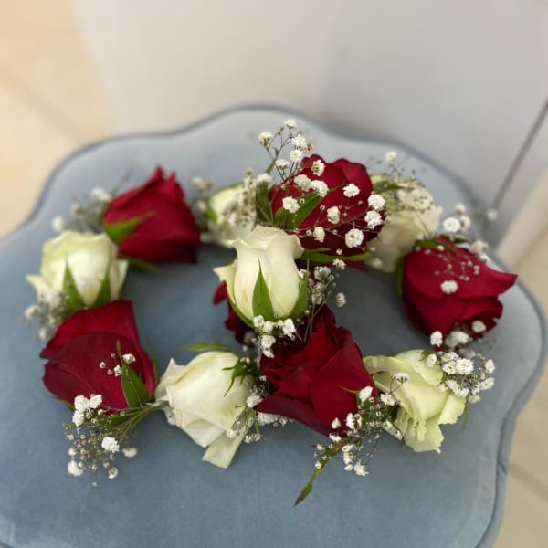 Elegant pair of Gajra floral bangles with red and white roses and Gypsophila