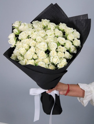 white spray rose