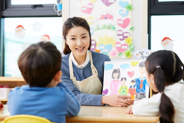 のかた幼稚園 福岡県福岡市西区 の求人 保育のとびら 幼稚園教諭の求人 派遣社員