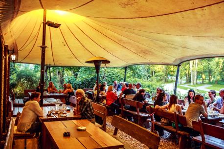 Pub Lolek Ciekawe Miejsce Na Mapie Warszawy Briefly
