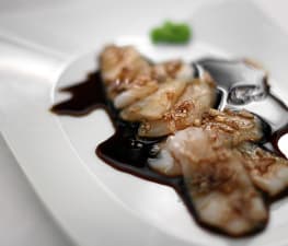 Sashimi - rå fiskrätt (förrätt)