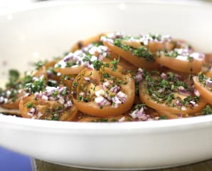 Tomatsallad med rödlök