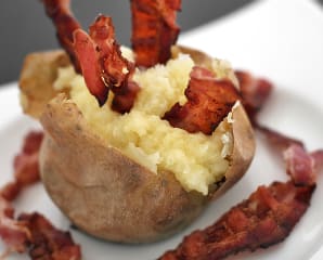 Bakad potatis med bacon