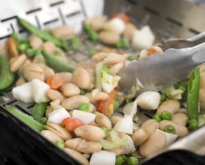 Grillad bönsallad med eller utan fiskbullar