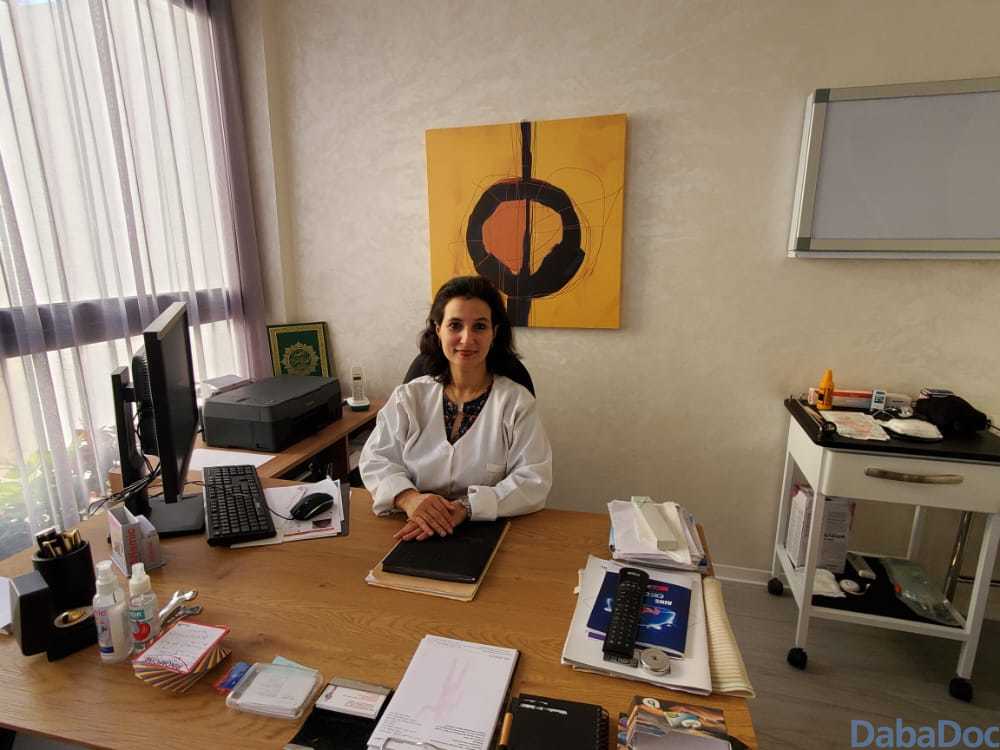 Dr Nouha Raissouni, Rhumatologue à Casablanca DabaDoc MA