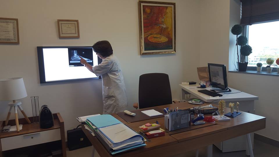 Pr Nihel Meddeb Rhumatologue à Tunis