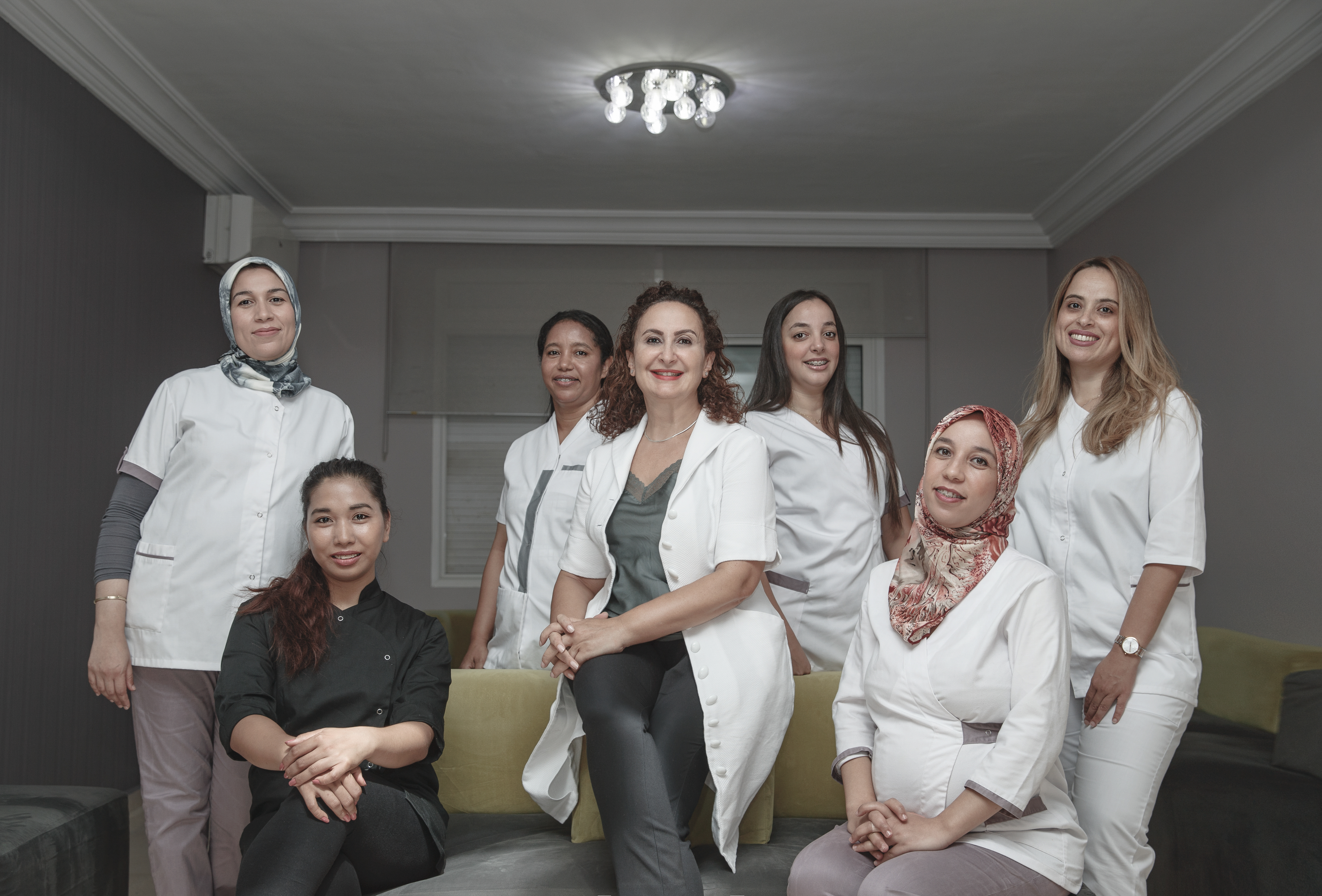 بروفيسور فاطمة الزهراء بلكناوي