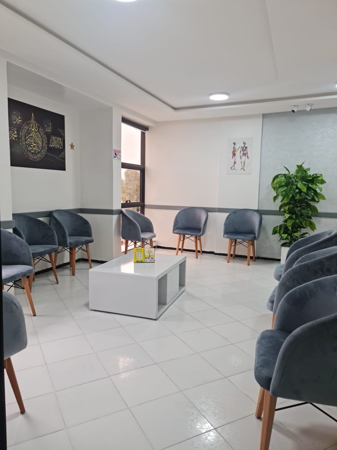 دكتور اشرف بنساسي