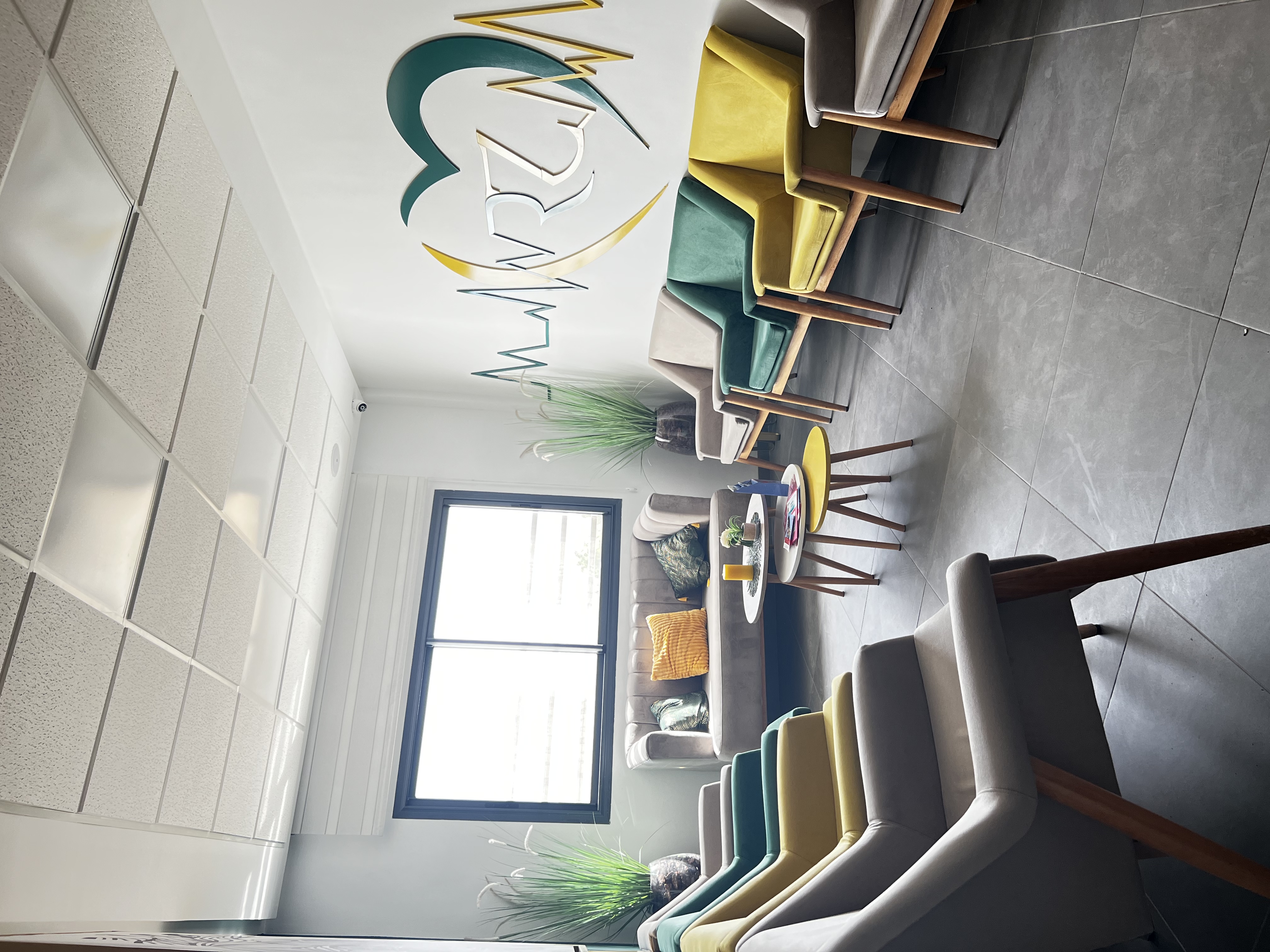 دكتور زكرياء رايس