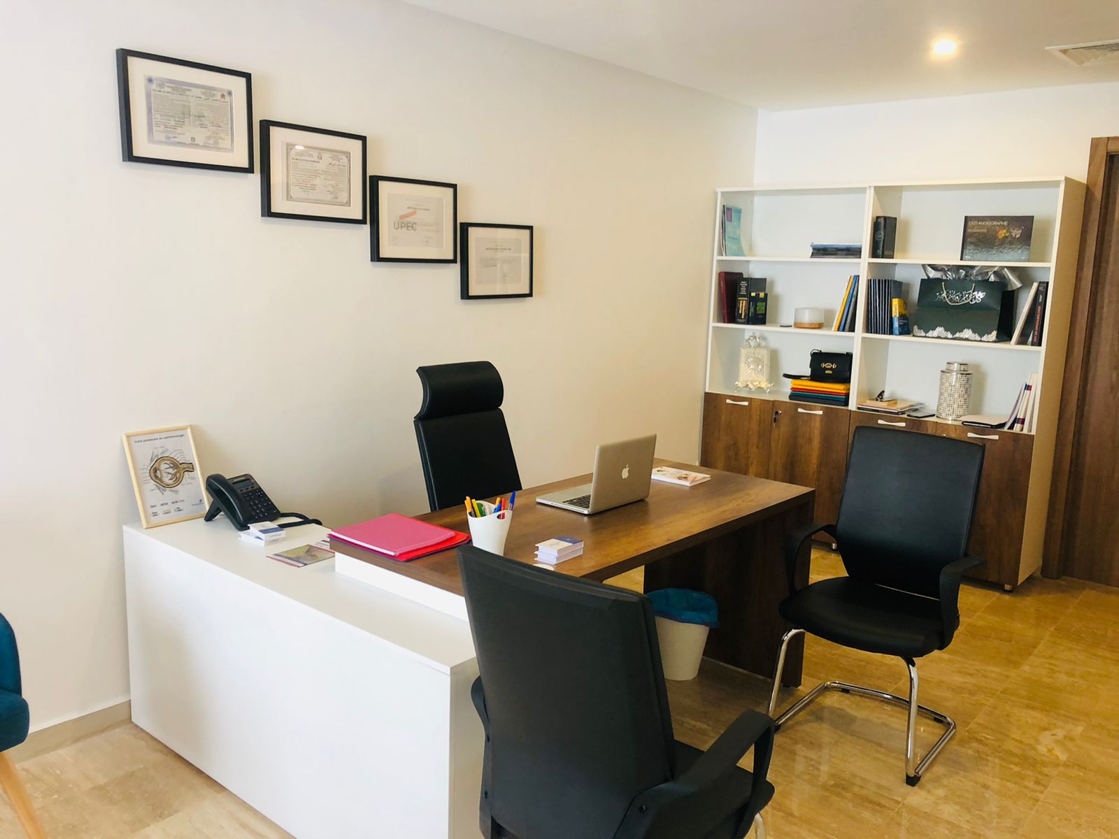 دكتورة كنزة بن وحود