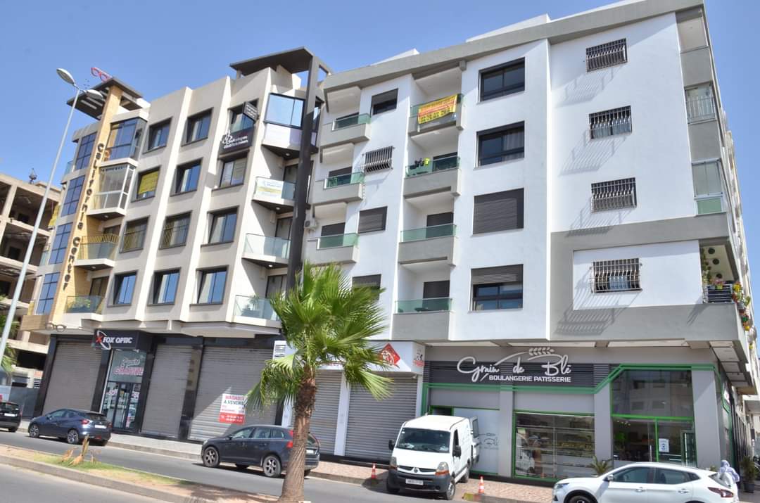 دكتورة سارة ابن خطيب شرعي