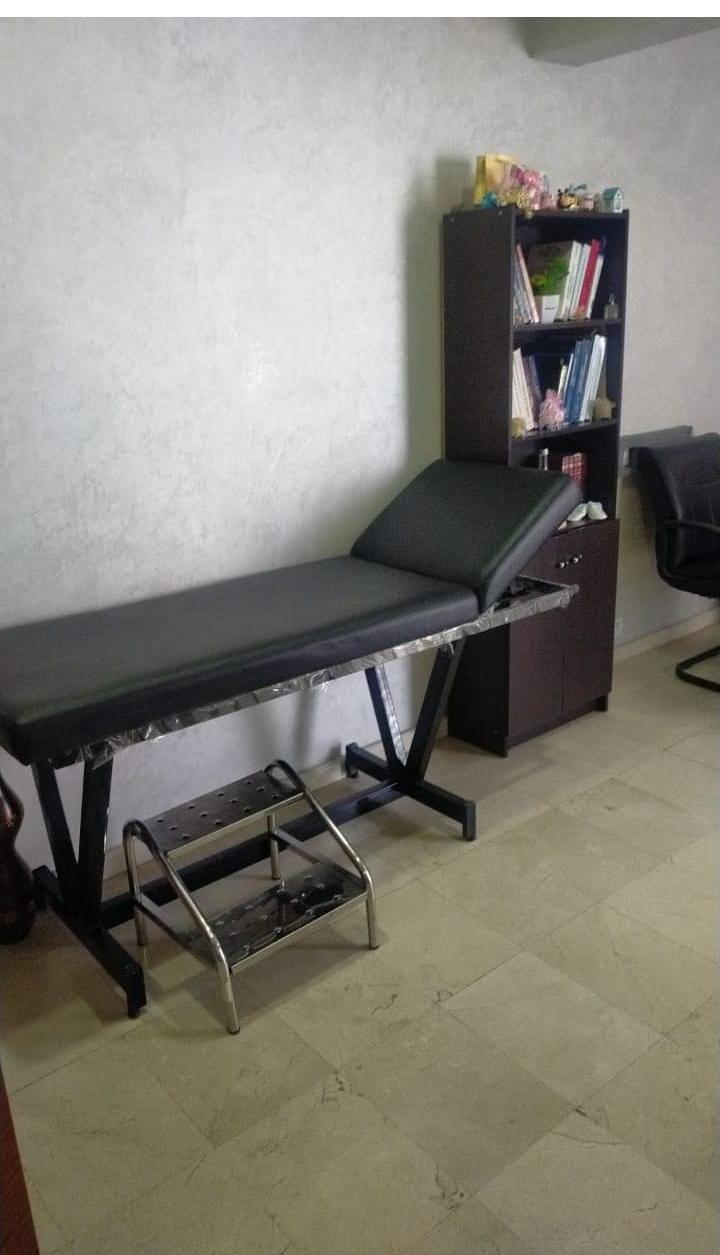 Dr Neicène Landolsi