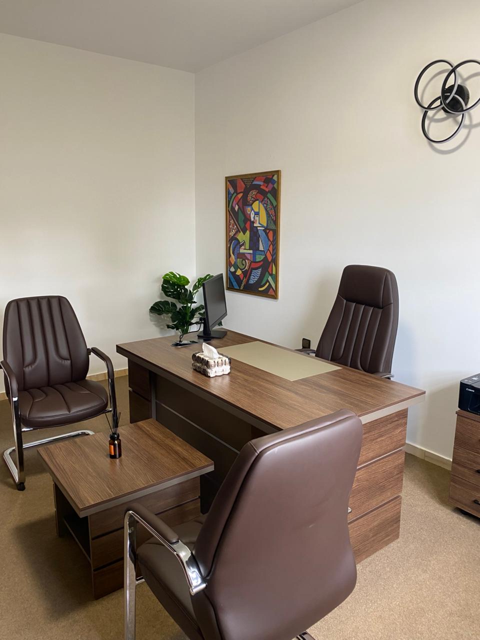 دكتور حمزة زروف