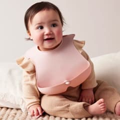 B.BOX Silicone Bib - blush