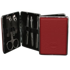 LGE 6PC FOLD MANICURE SET RED