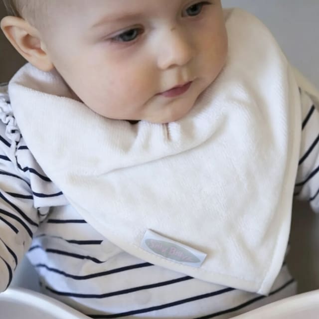 SILLY BILLYZ TOWEL BANDANA BIB WHITE