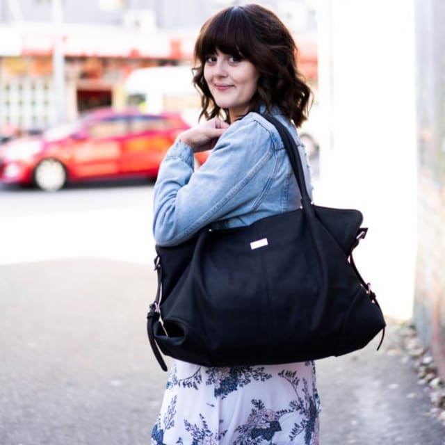 ISOKI ANAKIE SATCHEL ONYX