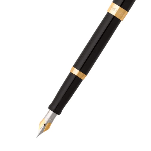 SHEAFFER Sagaris black / Gold Trim Fine Fountain Pen