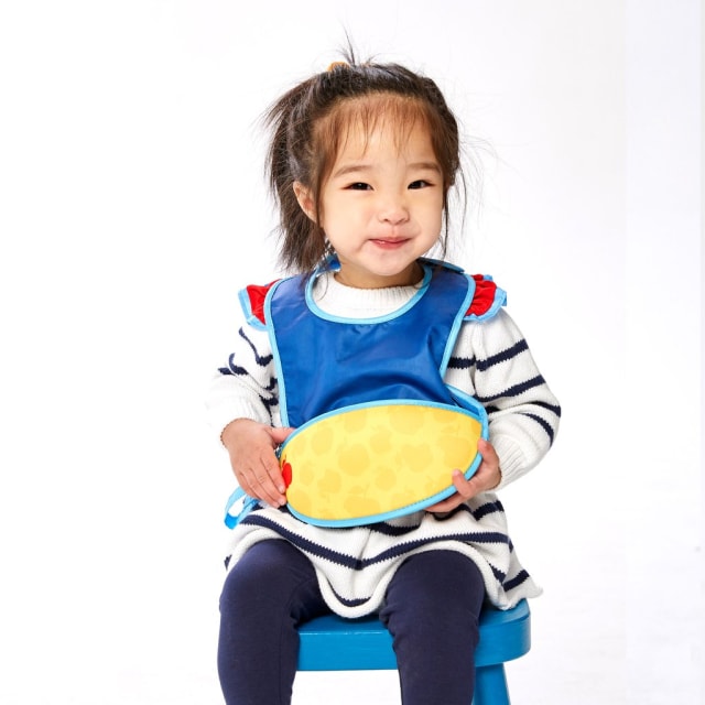 B.BOX Disney Snow White Travel Bib