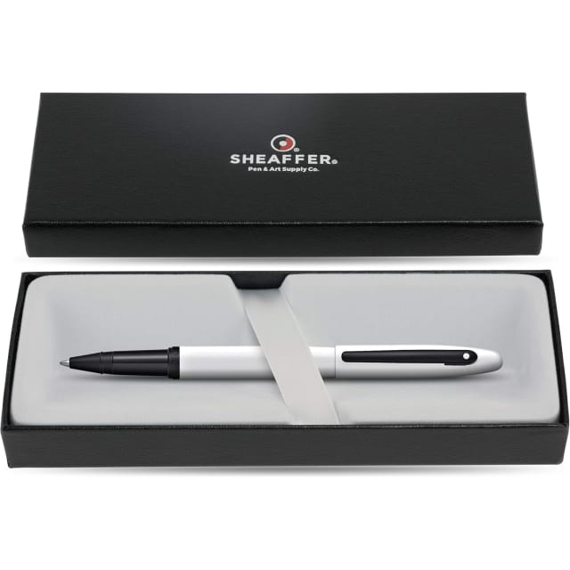 SHEAFFER VFM White Lacquer Black Rollerball