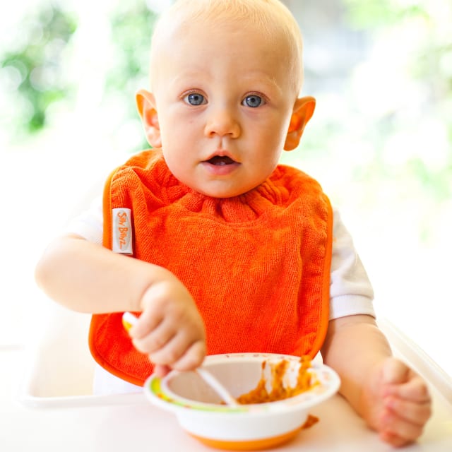 SILLY BILLYZ TOWEL PLAIN LARGE BIB ORANGE