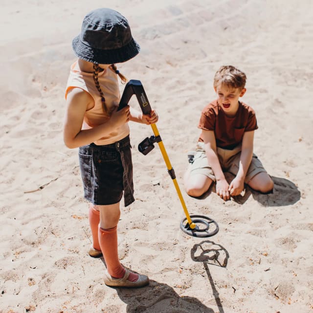 BRESSER Metal Detector