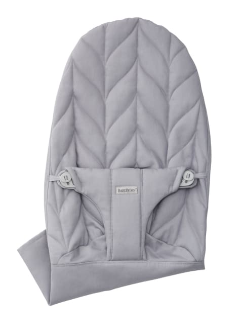 Baby Bjorn Bliss Cover Cotton Petal Quilt Light Grey