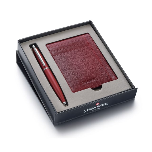 Sheaffer VFM Excessive Red/Chrome Ballpoint/Red Credit card holder