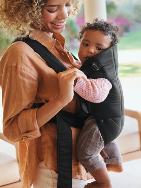 Carrier MINI Woven Black