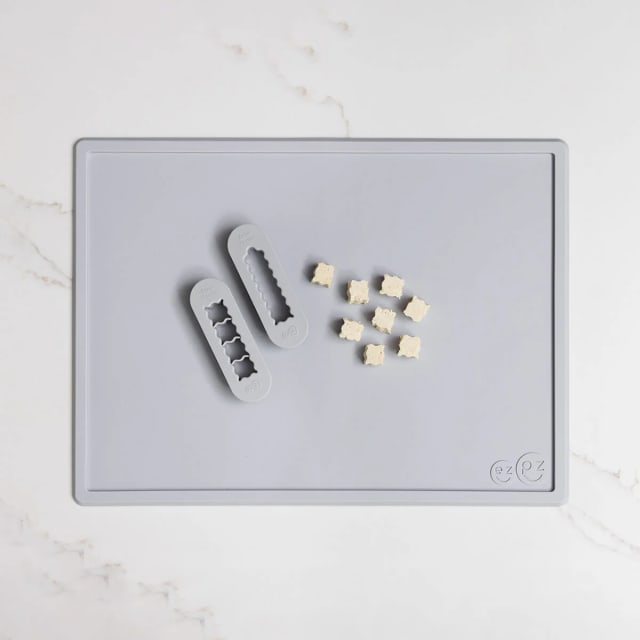 EZPZ FOOD CUTTERS PEWTER