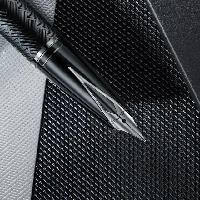 Sheaffer Legacy Matt Black Chevron/Gunmetal Fountain Pen Medium Nib