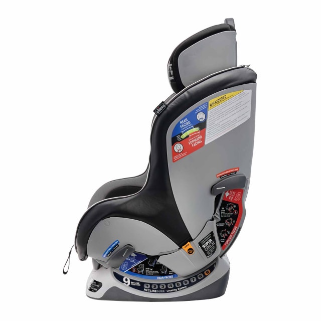 CHICCO Car Seat: NextFit Zip - Carbon