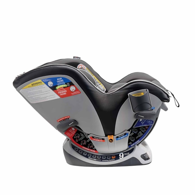 CHICCO Car Seat: NextFit Zip - Carbon