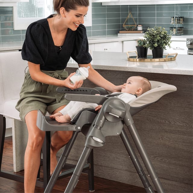 CHICCO HighChair: Polly Black