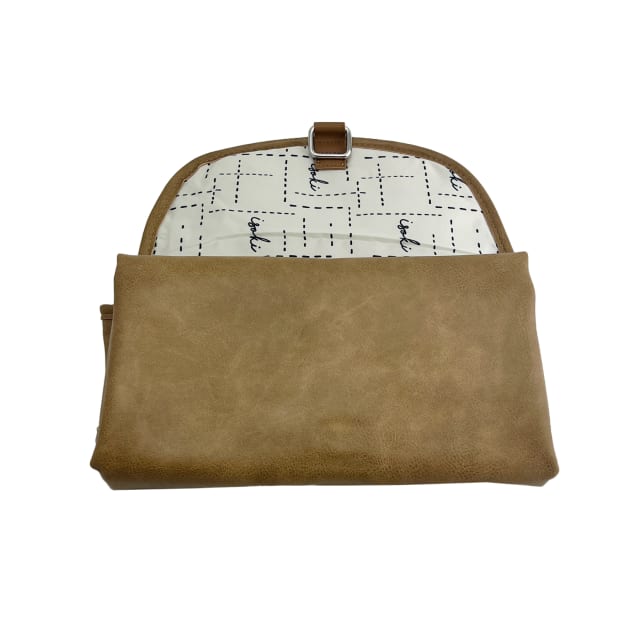 ISOKI Standard Change Mat Clutch Latte